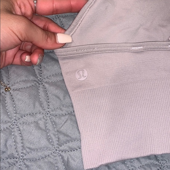 Lululemon Crop Top - Picture 2 of 4